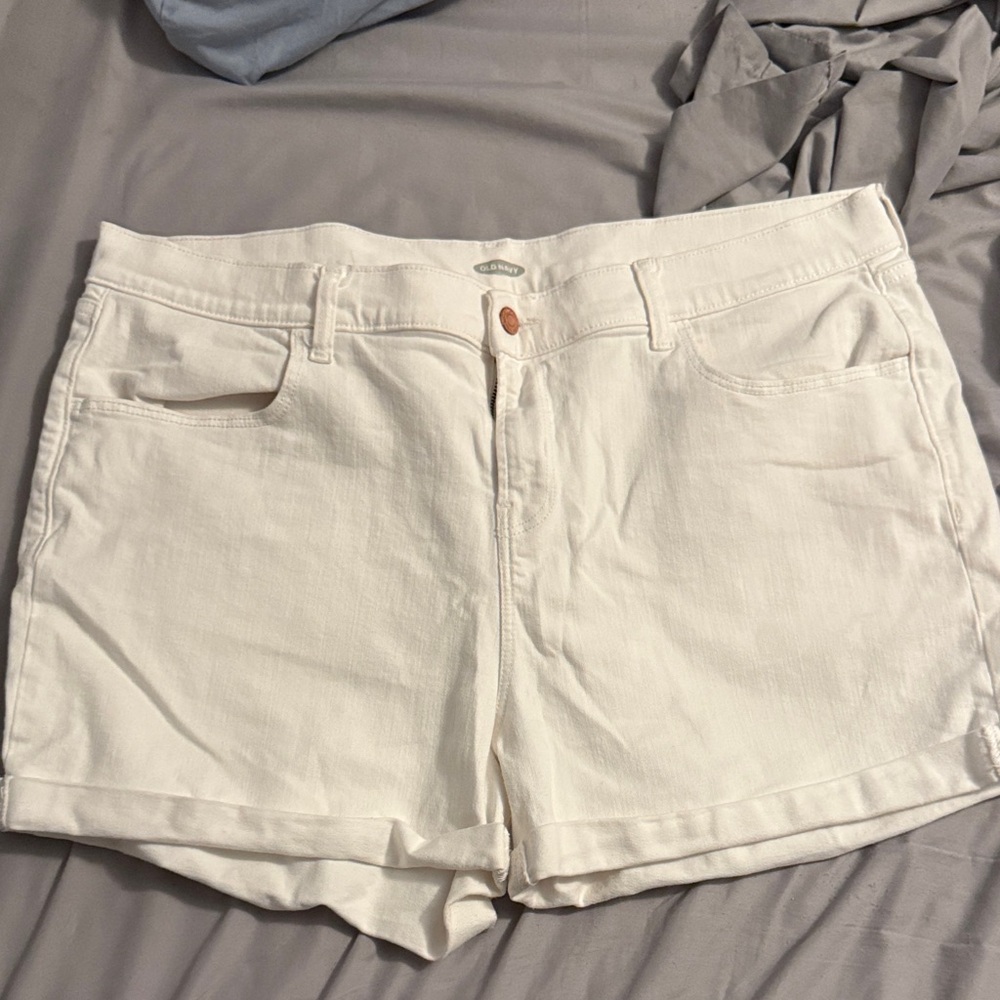 Old Navy Women's white Jean Shorts